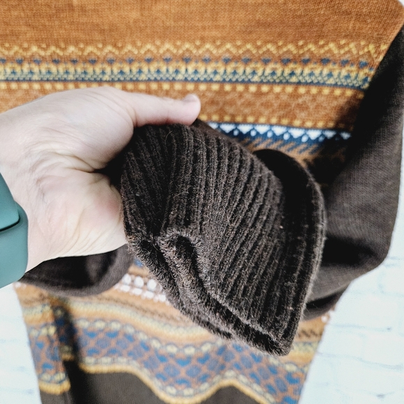 GUIMANOS | v-neck alpaca blend knit long sleeve stripe fair isle sweater - Picture 3 of 6